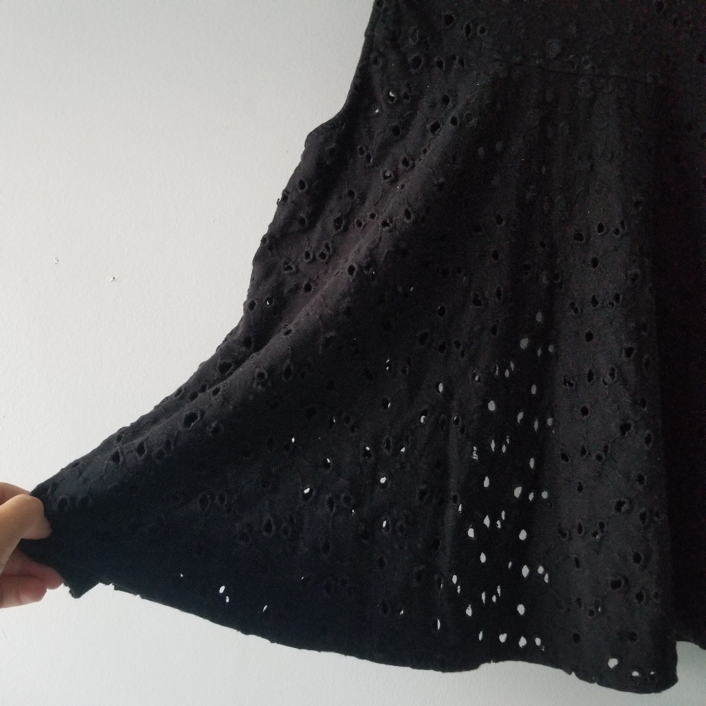 Free People Cupcake Mali Open Eyelet Top - Picture 4 of 9
